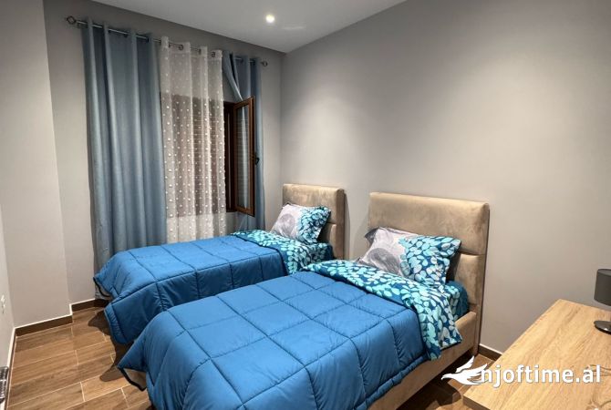 Shtepi me qera Shtepi Private ne Tirane, 2+1, Mobilimi E mobiluar, Pagesa 45,000  Leke.