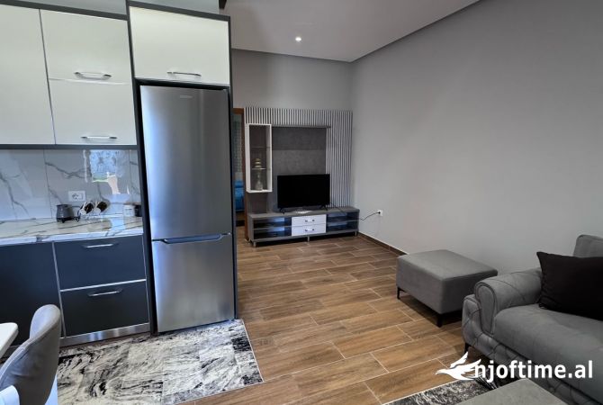 Shtepi me qera 2+1 ne Tirane - 45,000 Leke