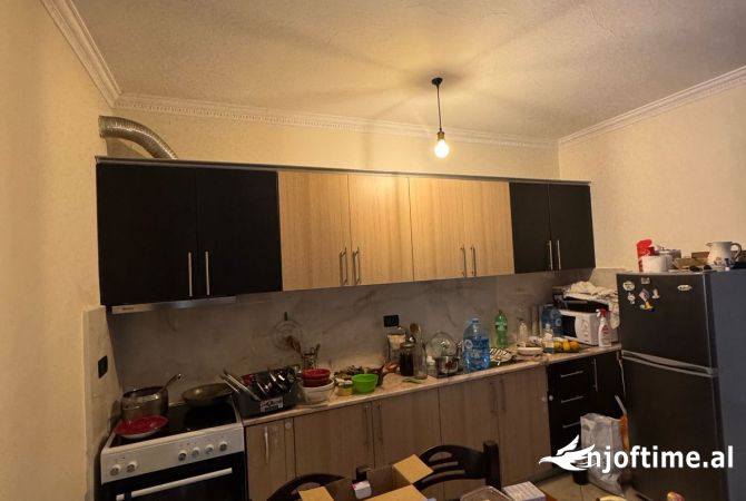 Shtepi me qera 1+1 ne Tirane - 450 Euro