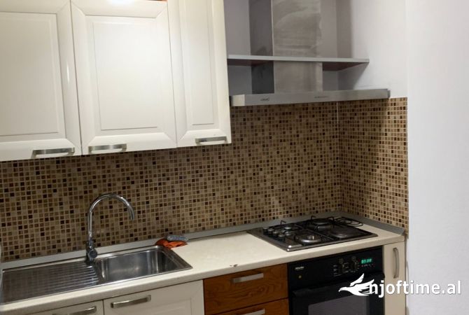 Shtepi me qera 3+1 ne Tirane - 500 Euro