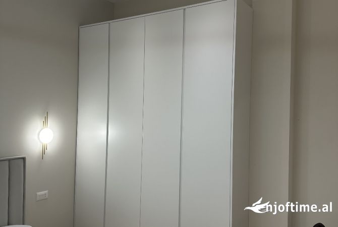 Shtepi me qera Apartament ne Tirane, 2+1, Mobilimi E mobiluar, Pagesa 600  Euro.