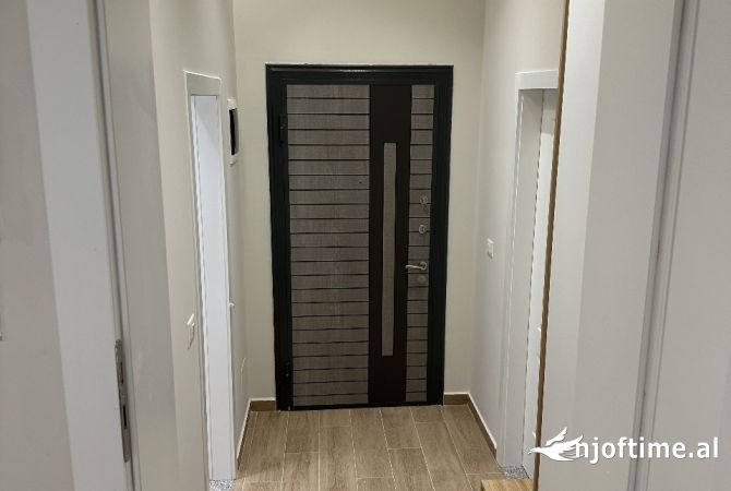 Shtepi me qera Apartament ne Tirane, 2+1, Mobilimi E mobiluar, Pagesa 600  Euro.