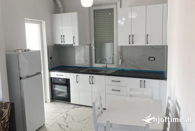 Shtepi me qera 1+1 ne Tirane - 550 Euro