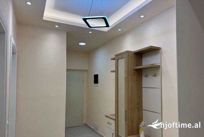 Shtepi me qera Apartament ne Tirane, 1+1, Mobilimi E mobiluar, Pagesa 60,000  Leke.