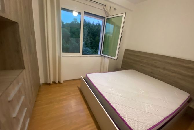 Shtepi me qera 1+1 ne Tirane - 550 Euro