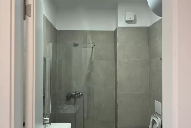 Shtepi me qera Apartament ne Tirane, 1+1, Mobilimi E mobiluar, Pagesa 60,000  Leke.