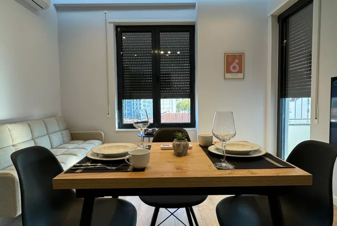 Shtepi me qera 1+1 ne Tirane - 60,000 Leke