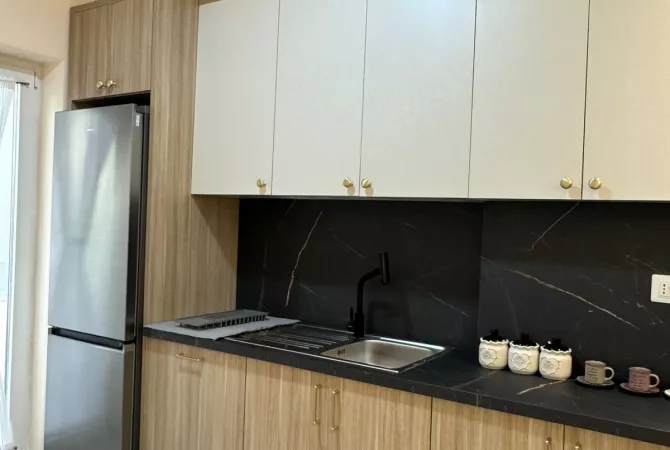 House for Rent 1+1 in Tirana - 60,000 Leke