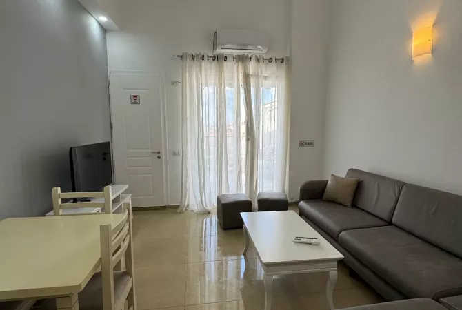 Shtepi me qera 2+1 ne Tirane - 550 Euro