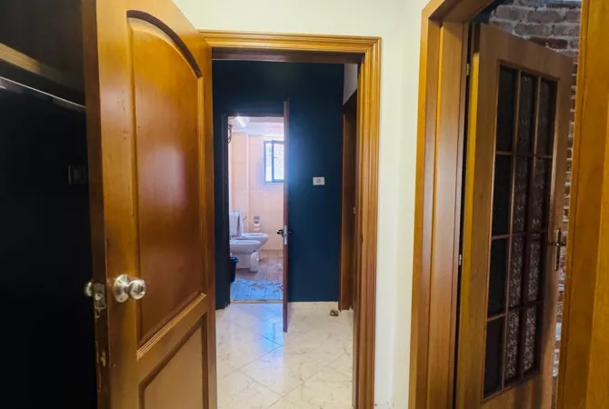 Apartment for rent in Tirana 2+1, Emty