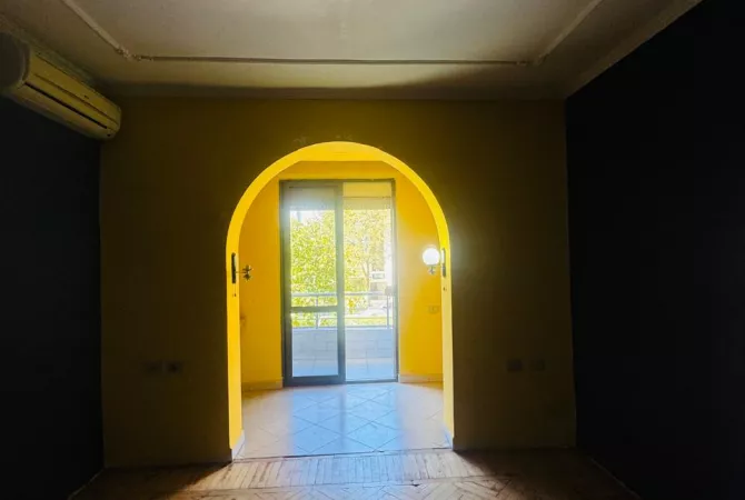 Apartment for rent in Tirana 2+1, Emty