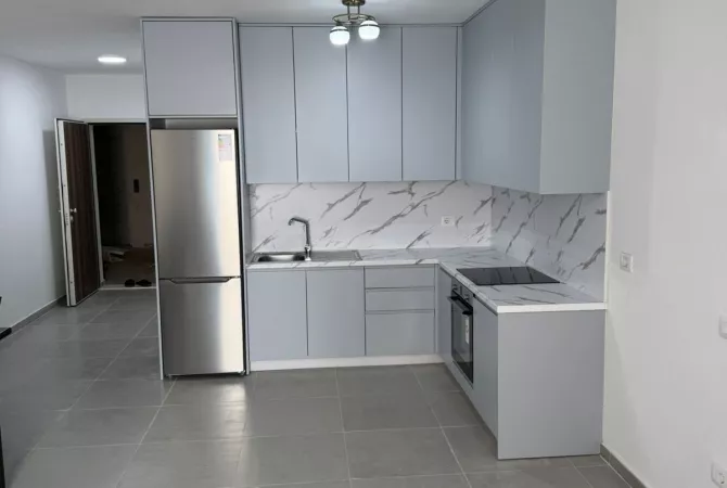 Shtepi me qera Apartament ne Tirane, 1+1, Mobilimi E mobiluar, Pagesa 70,000  Leke.