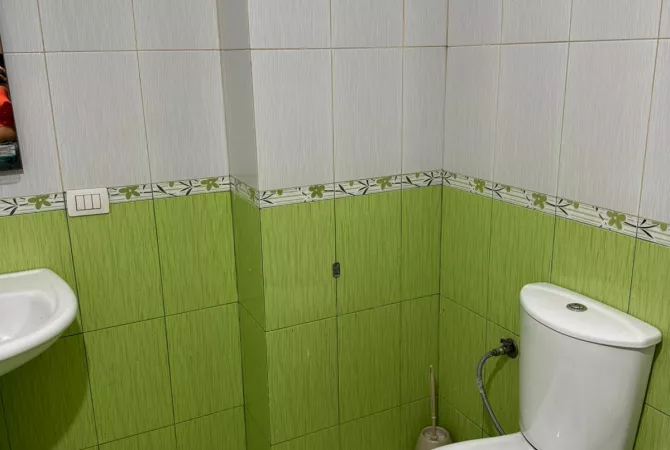 Shtepi me qera 1+1 ne Tirane - 40,000 Leke