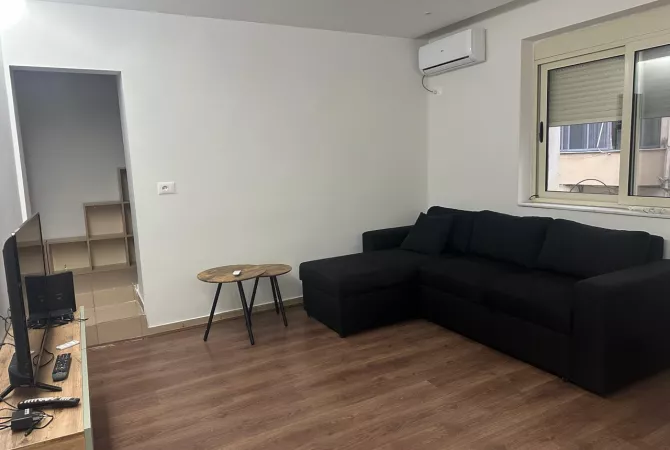 Shtepi me qera 1+1 ne Tirane - 550 Euro