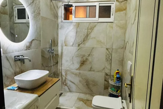 Shtepi me qera 2+1 ne Tirane - 50,000 Leke