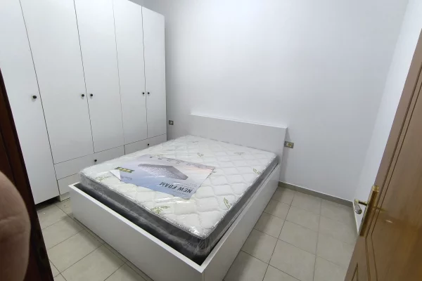 Shtepi me qera 1+1 ne Tirane - 400 Euro