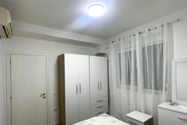 Shtepi me qera 1+1 ne Tirane - 500 Euro