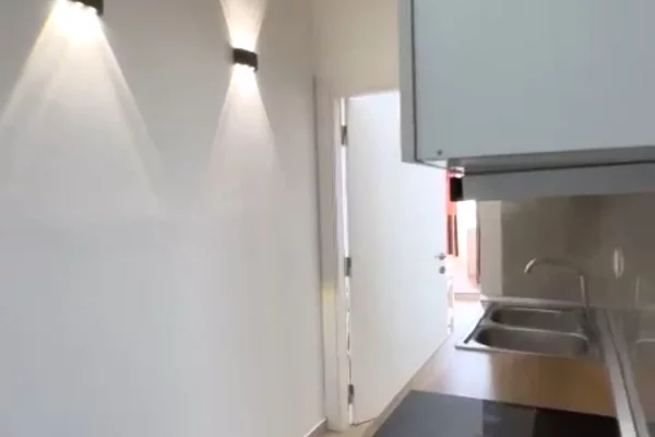 Shtepi me qera 2+1 ne Tirane - 50,000 Leke