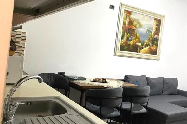 Casa in affitto Garsoniere a Tirana - 30,000 Leke