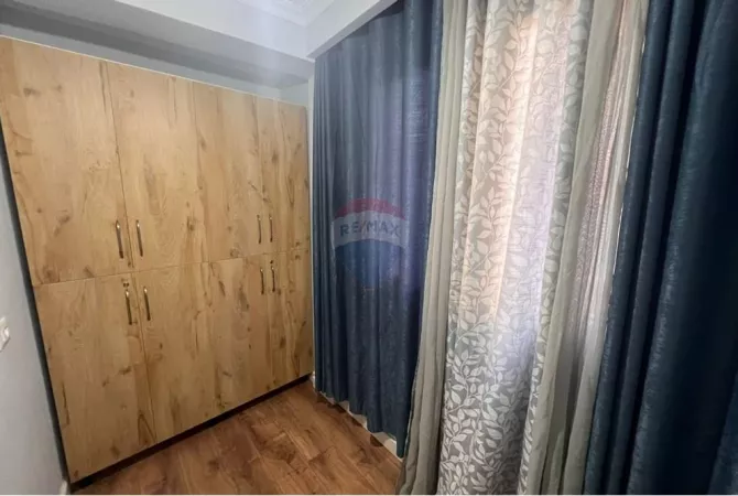 Shtepi me qera Apartament ne Tirane, 2+1, Mobilimi E mobiluar, Pagesa 750  Euro.