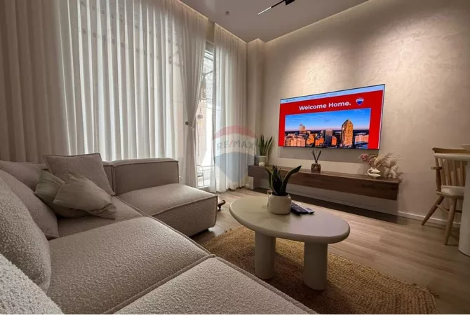 Shtepi ne shitje Apartament ne Tirane, 2+1, Mobilimi E mobiluar, Pagesa 190,000  Euro.