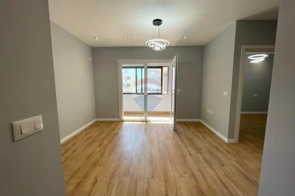 Shtepi ne shitje 1+1 ne Tirane - 98,000 Euro