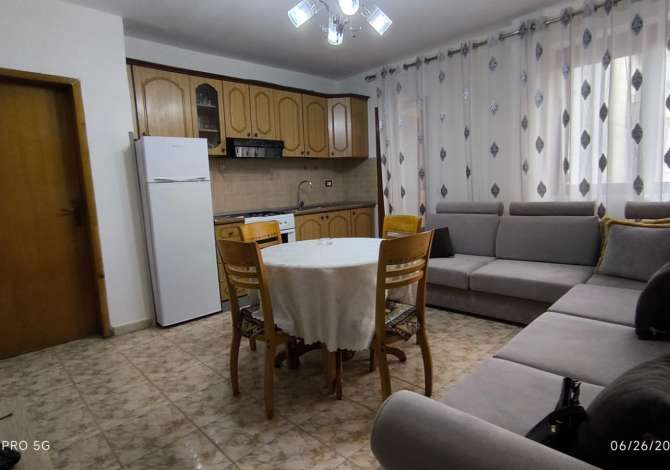 Shtepi me qera 2+1 ne Tirane - 450 Euro