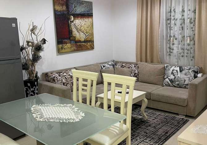 Shtepi me qera 1+1 ne Tirane - 750 Euro