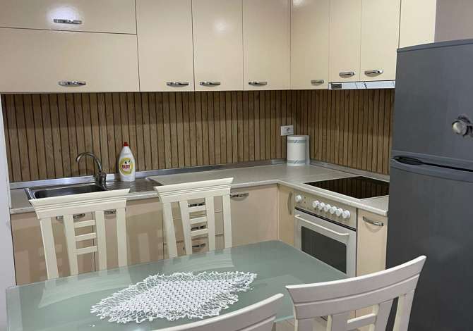 Shtepi me qera 1+1 ne Tirane - 750 Euro