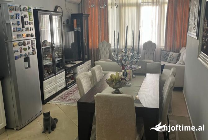 Shtepi ne shitje 3+1 ne Tirane - 170,000 Euro