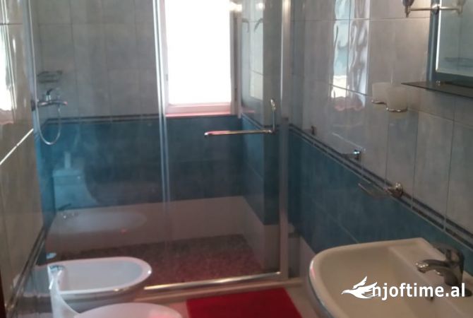 Casa in affitto 2+1 a Tirana - 700 Euro