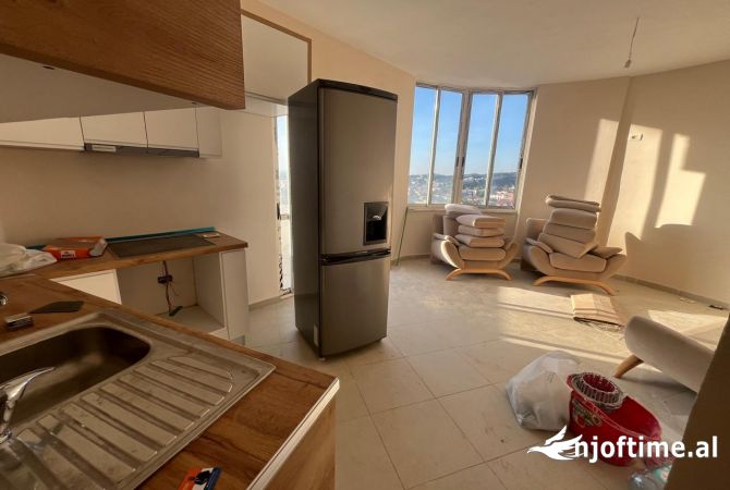 Shtepi ne shitje Apartament ne Tirane, 1+1, Mobilimi Bosh, pa mobiluar, Pagesa 68,000  Euro.