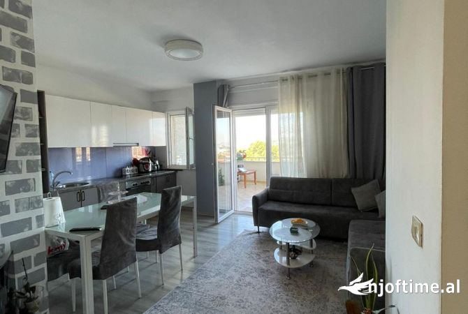 Shtepi ne shitje 2+1 ne Tirane - 155,000 Euro