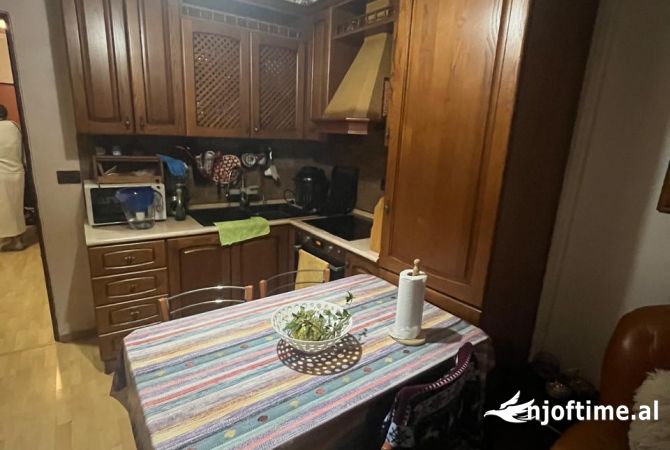 Casa in vendita 3+1 a Tirana - 241,500 Euro