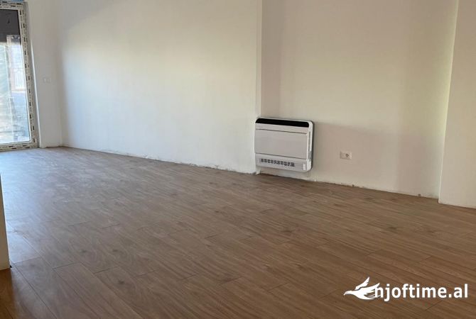 Shtepi me qera 3+1 ne Tirane - 500 Euro