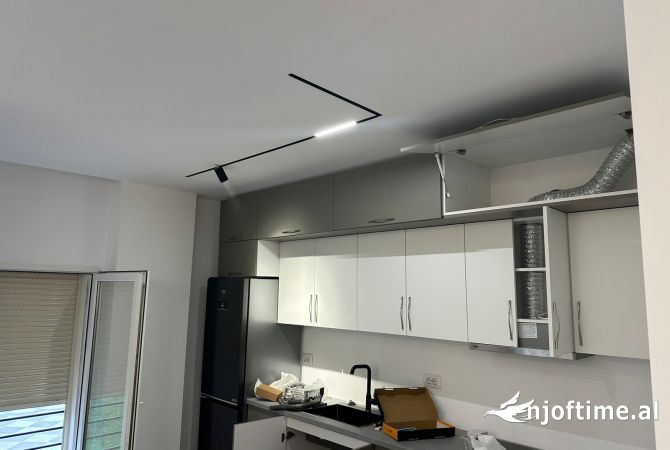 Shtepi me qera 2+1 ne Tirane - 700 Euro