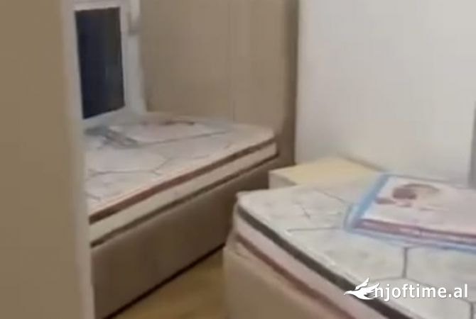 Shtepi me qera Apartament ne Tirane, 2+1, Mobilimi E mobiluar, Pagesa 45,000  Leke.