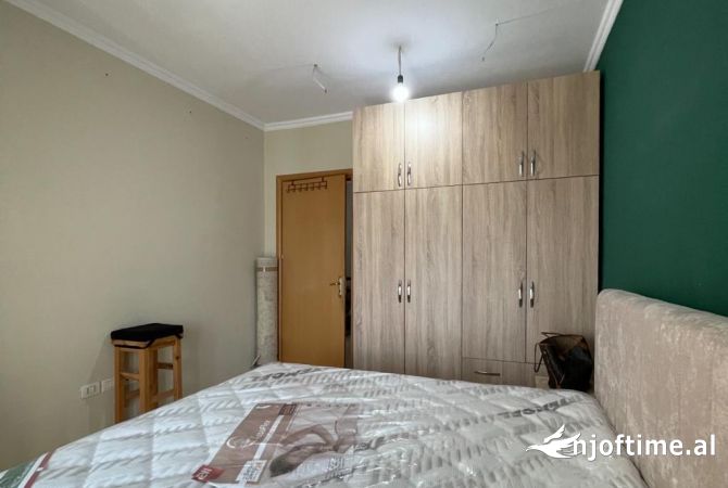 Shtepi me qera 1+1 ne Tirane - 400 Euro