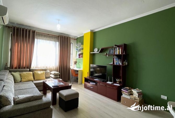 Shtepi me qera 1+1 ne Tirane - 400 Euro