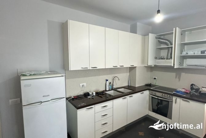 Shtepi me qera 2+1 ne Tirane - 45,000 Leke