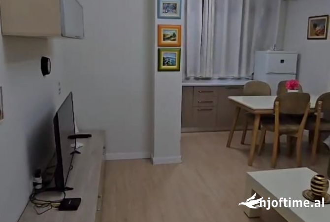Shtepi me qera 2+1 ne Tirane - 600 Euro