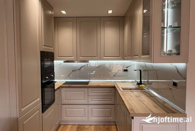 Shtepi me qera 2+1 ne Tirane - 600 Euro