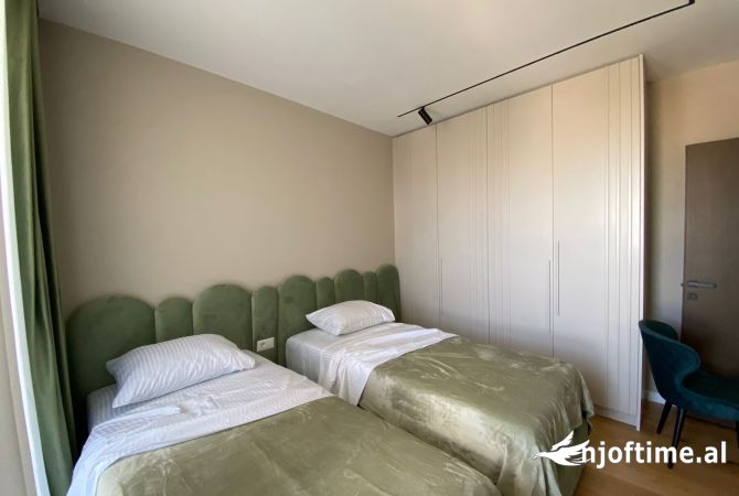 Shtepi me qera 2+1 ne Tirane - 800 Euro