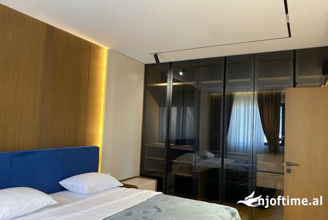 Shtepi me qera Apartament ne Tirane, 2+1, Mobilimi E mobiluar, Pagesa 800  Euro.