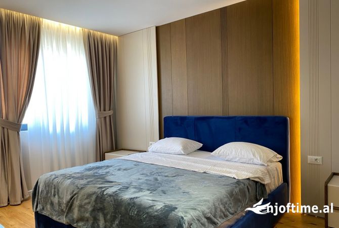 Shtepi me qera 2+1 ne Tirane - 800 Euro