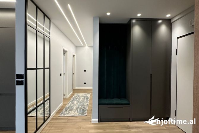 Shtepi me qera 2+1 ne Tirane - 1,500 Euro