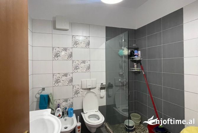 Shtepi ne shitje 2+1 ne Tirane - 245,000 Euro