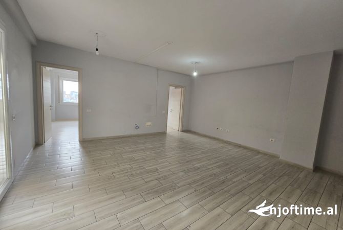 Shtepi me qera 2+1 ne Tirane - 550 Euro
