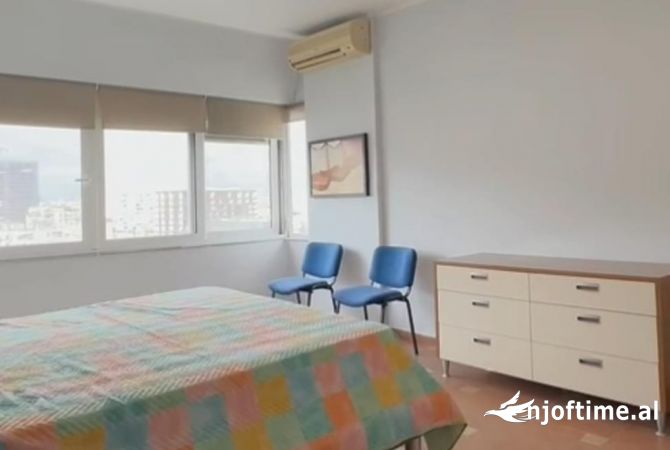 Shtepi me qera 2+1 ne Tirane - 700 Euro