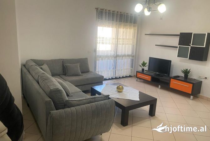 Shtepi me qera 1+1 ne Tirane - 550 Euro